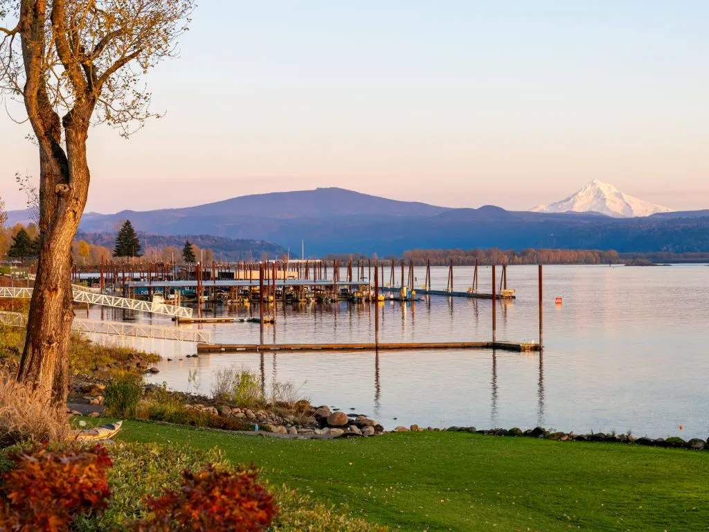 Vancouver Washington waterfront and Clark County condos